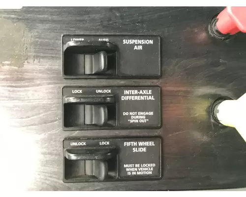 Freightliner COLUMBIA 120 Dash Assembly