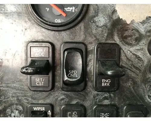 Freightliner COLUMBIA 120 Dash Assembly