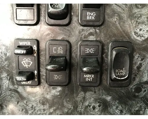 Freightliner COLUMBIA 120 Dash Assembly