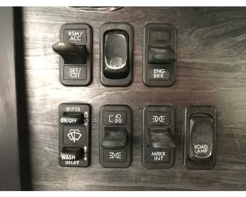 Freightliner COLUMBIA 120 Dash Assembly