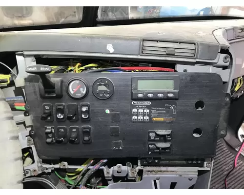 Freightliner COLUMBIA 120 Dash Assembly