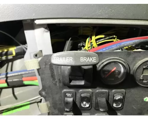 Freightliner COLUMBIA 120 Dash Assembly