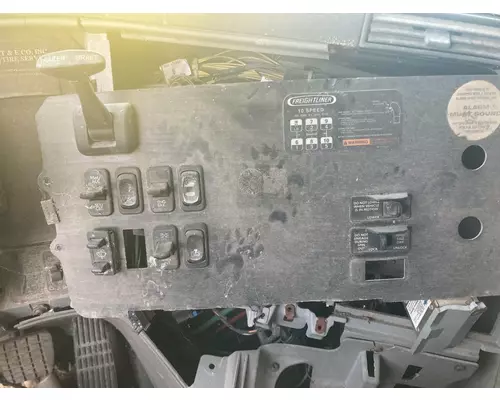 Freightliner COLUMBIA 120 Dash Assembly