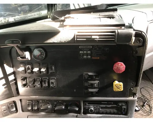 Freightliner COLUMBIA 120 Dash Assembly