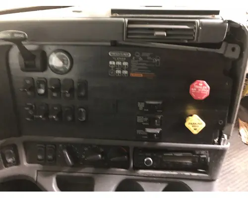 Freightliner COLUMBIA 120 Dash Assembly