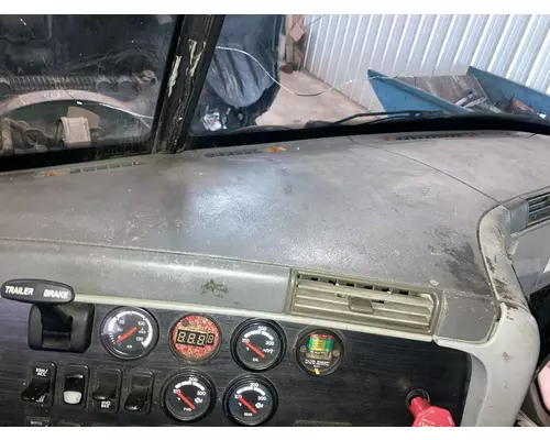 Freightliner COLUMBIA 120 Dash Assembly