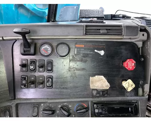 Freightliner COLUMBIA 120 Dash Assembly