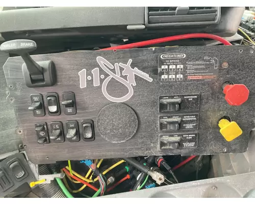 Freightliner COLUMBIA 120 Dash Assembly