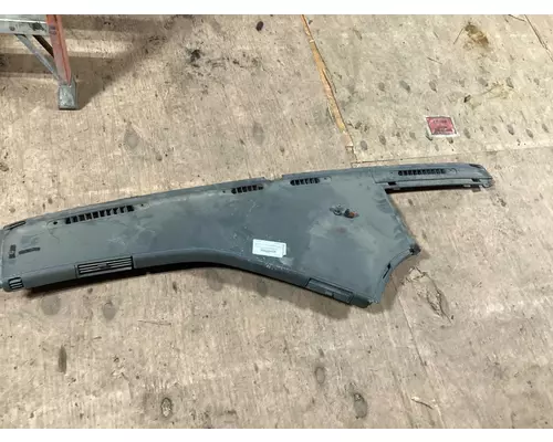 Freightliner COLUMBIA 120 Dash Assembly