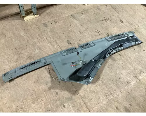 Freightliner COLUMBIA 120 Dash Assembly