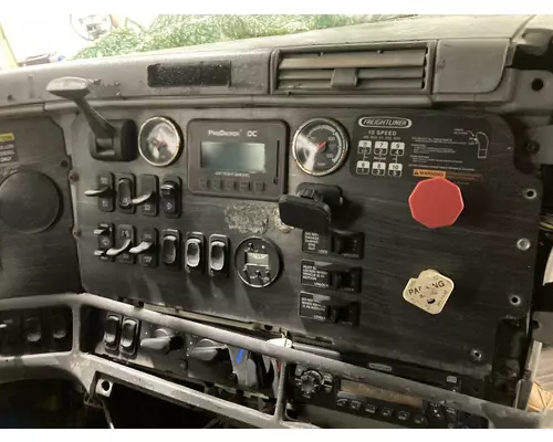 Freightliner COLUMBIA 120 Dash Assembly