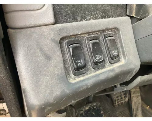 Freightliner COLUMBIA 120 Dash Panel