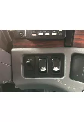 Freightliner COLUMBIA 120 Dash Panel