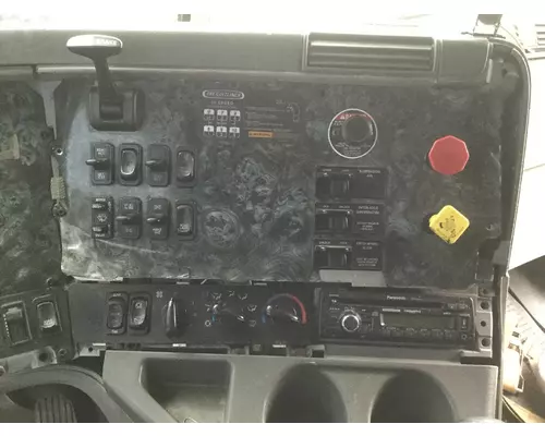 Freightliner COLUMBIA 120 Dash Panel