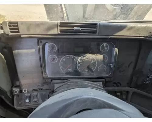 Freightliner COLUMBIA 120 Dash Panel