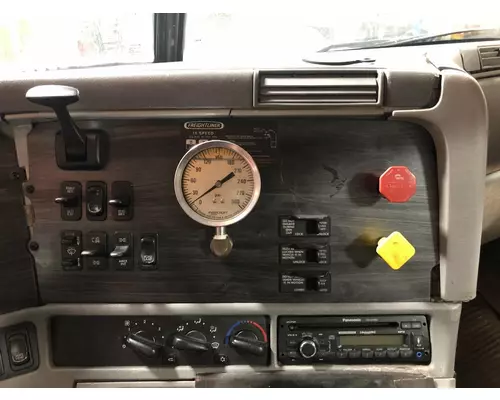 Freightliner COLUMBIA 120 Dash Panel