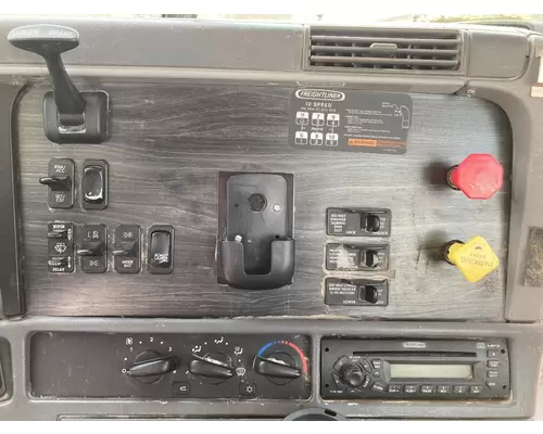 Freightliner COLUMBIA 120 Dash Panel