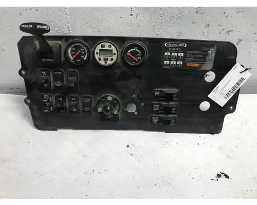 Freightliner COLUMBIA 120 Dash Panel