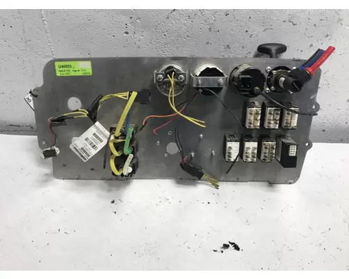 Freightliner COLUMBIA 120 Dash Panel