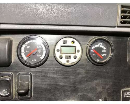 Freightliner COLUMBIA 120 Dash Panel