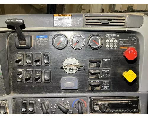 Freightliner COLUMBIA 120 Dash Panel