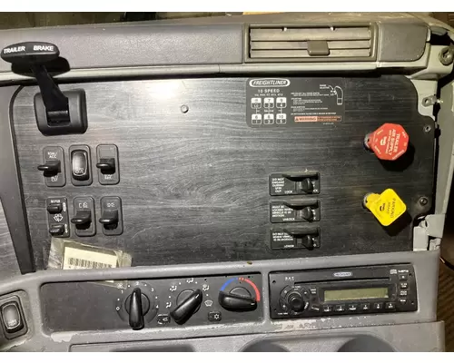 Freightliner COLUMBIA 120 Dash Panel