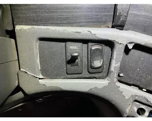 Freightliner COLUMBIA 120 Dash Panel