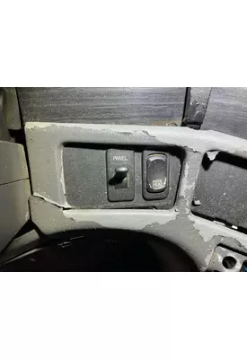 Freightliner COLUMBIA 120 Dash Panel