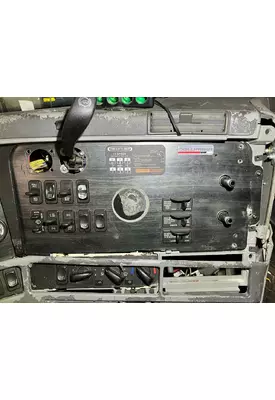 Freightliner COLUMBIA 120 Dash Panel