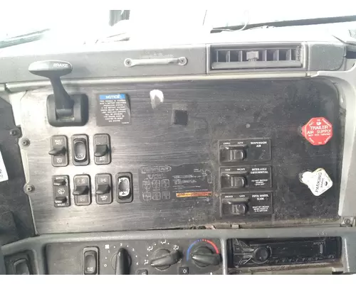 Freightliner COLUMBIA 120 Dash Panel