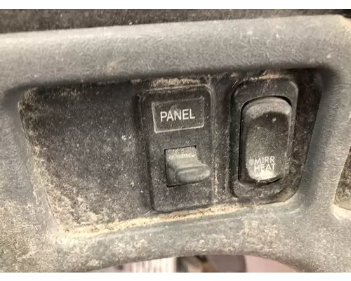 Freightliner COLUMBIA 120 Dash Panel