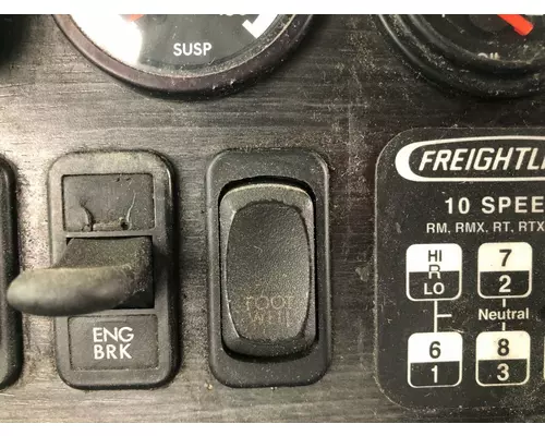 Freightliner COLUMBIA 120 Dash Panel