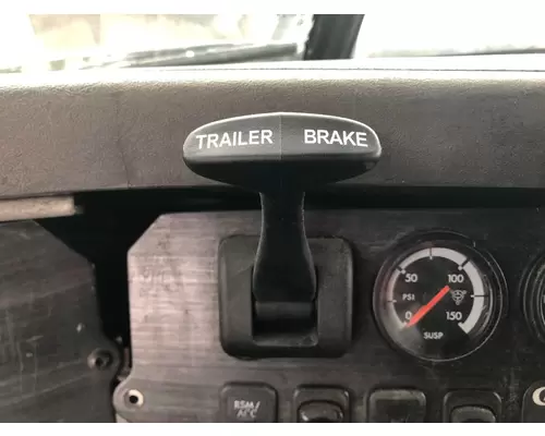 Freightliner COLUMBIA 120 Dash Panel
