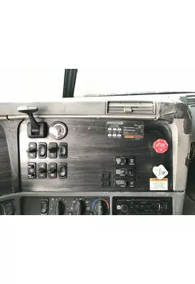 Freightliner COLUMBIA 120 Dash Panel