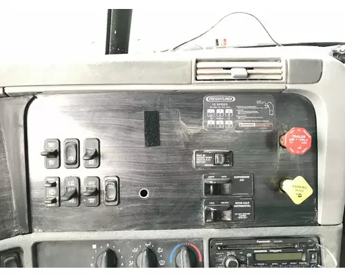 Freightliner COLUMBIA 120 Dash Panel