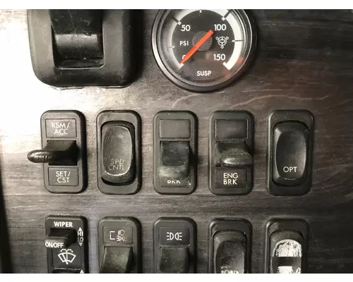 Freightliner COLUMBIA 120 Dash Panel