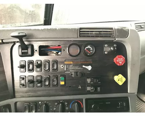 Freightliner COLUMBIA 120 Dash Panel