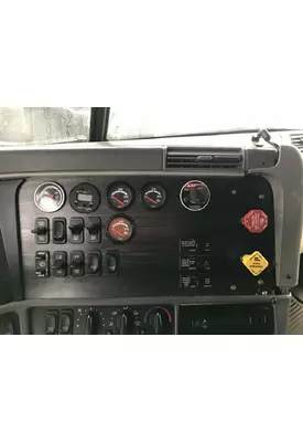 Freightliner COLUMBIA 120 Dash Panel