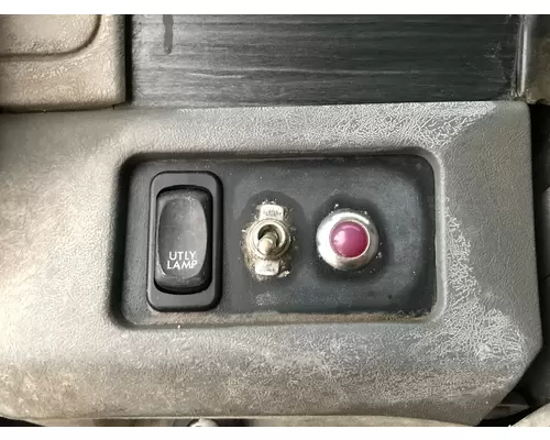 Freightliner COLUMBIA 120 Dash Panel