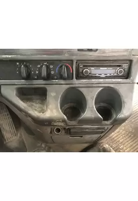 Freightliner COLUMBIA 120 Dash Panel