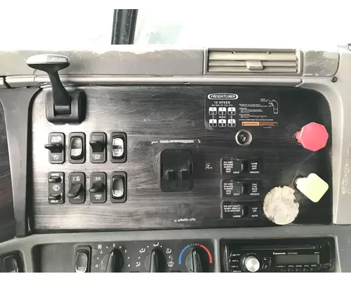 Freightliner COLUMBIA 120 Dash Panel