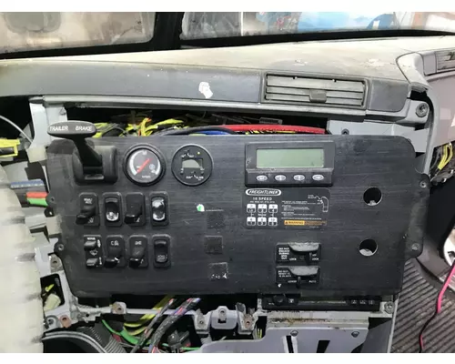 Freightliner COLUMBIA 120 Dash Panel