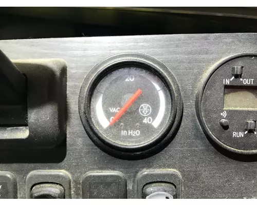 Freightliner COLUMBIA 120 Dash Panel