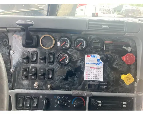 Freightliner COLUMBIA 120 Dash Panel