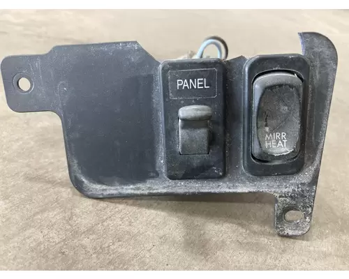 Freightliner COLUMBIA 120 Dash Panel