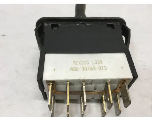 Freightliner COLUMBIA 120 DashConsole Switch