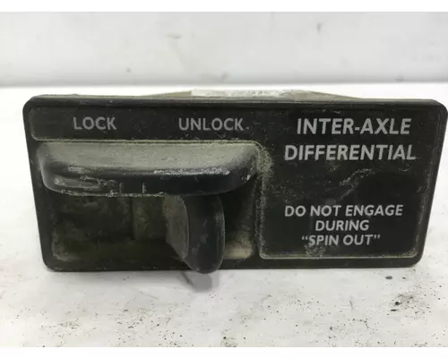 Freightliner COLUMBIA 120 DashConsole Switch