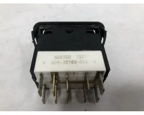 Freightliner COLUMBIA 120 DashConsole Switch