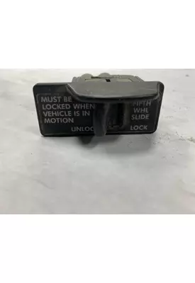 Freightliner COLUMBIA 120 Dash/Console Switch
