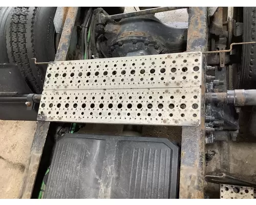 Freightliner COLUMBIA 120 Deckplate